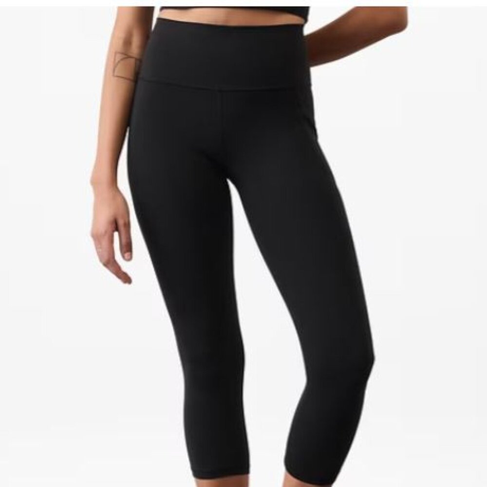 ATHLETA Size XXS XX-Small Black Cropped Leggings Workout Athleisure Athletic